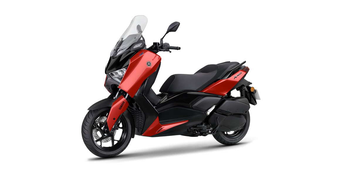 XMAX-F01031